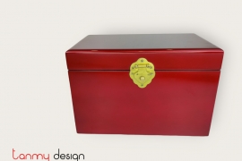 Red rectangular lacquer box with handles on both sides